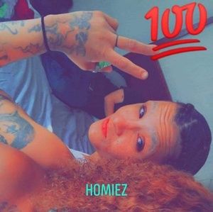 Meet your Posher, Elisa